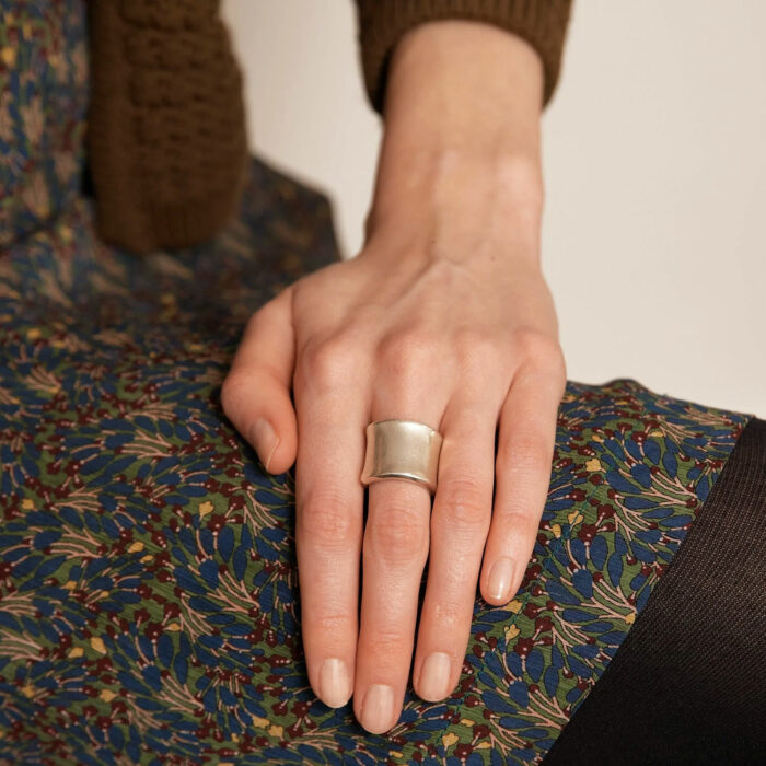 HERMÈS – Wide Ring - Image 2