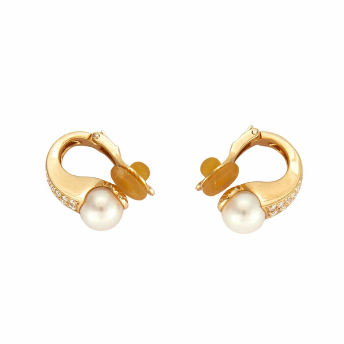 BOUCHERON – Pearl Earrings